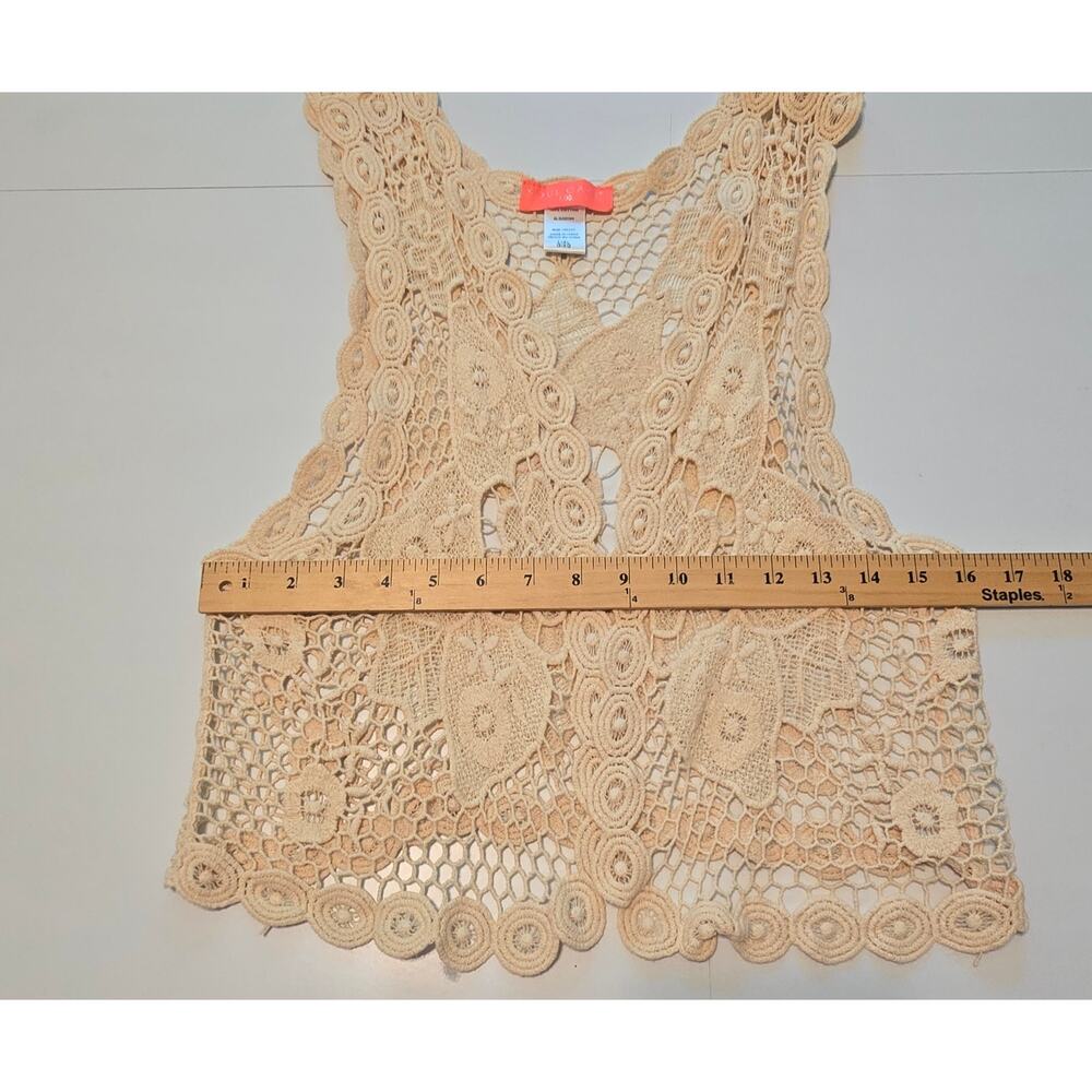 Soul Cake Crochet Lace Vest Womens Size L/XL Tan 100% Cotton Bohemian Festival - Picture 6 of 7